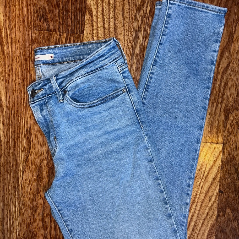Levi's Light Blue Women's Skinny Jeans